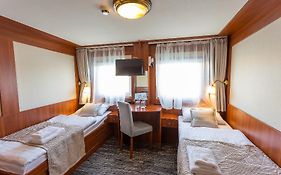 Onriver Hotels - Grand Jules